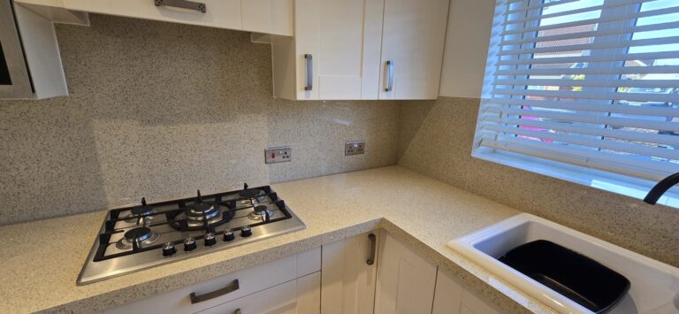 CHAMPAGNE GLITTER quartz overlay – Neath