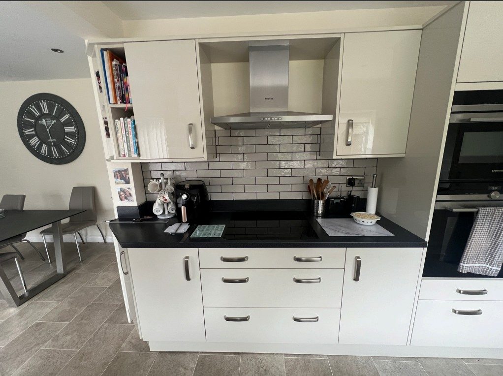 Before – White Sparkle quartz overlay – Hilling