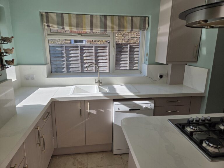 After – Jones doors in Cashmere Matt – Carrara Gold quartz overlay – Kingston Upon Thames