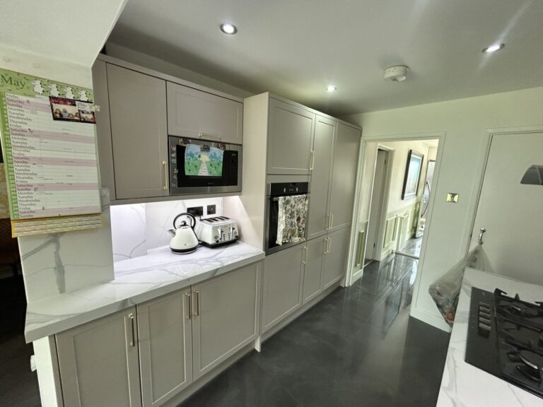 After – Kelstone doors in Matt Kashmir – Vitton quartz overlay – Chatham